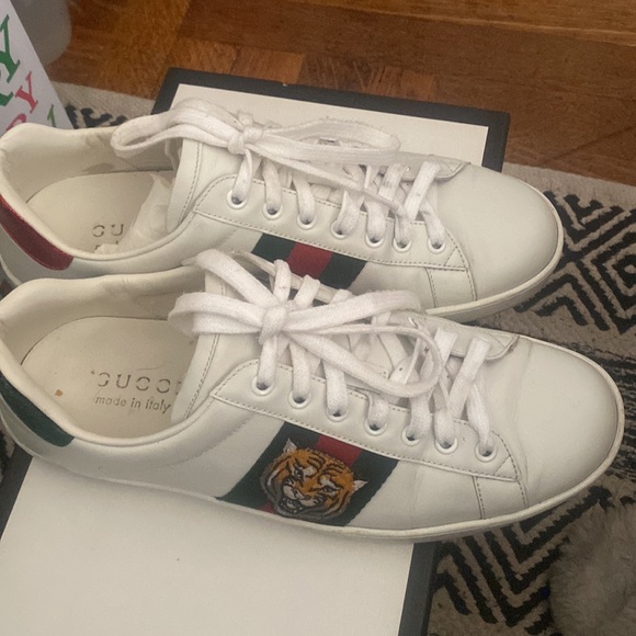 COPY - Sneakers - Picture 2 of 6